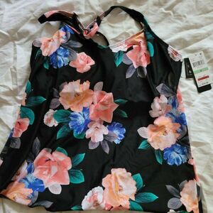 MACY'S Island Escape Tankini Top size 8